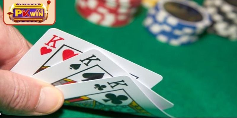 Khái quát tổng quan về game Phỏm PKWIN